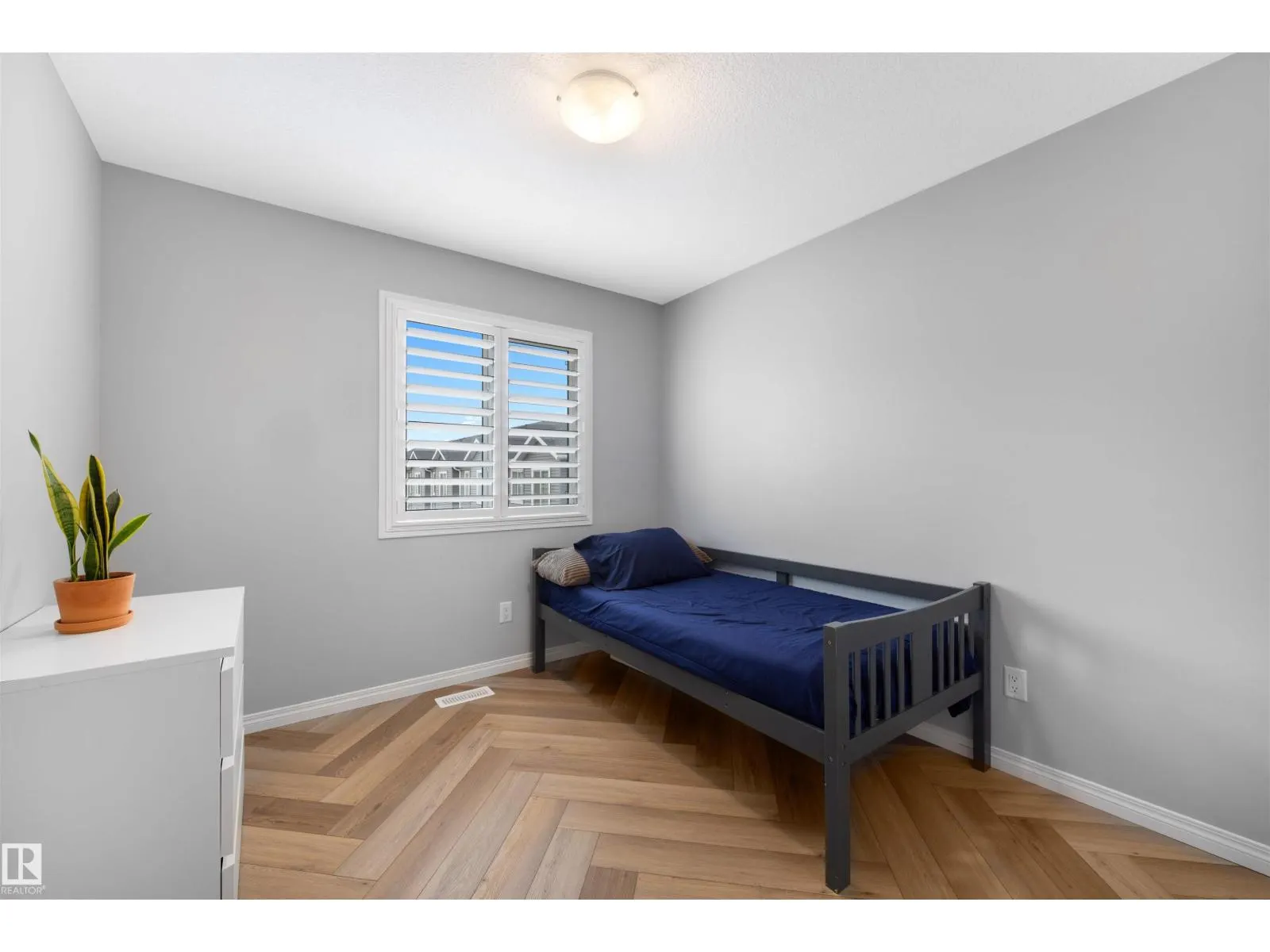 #95 2072 WONNACOTT WY SW