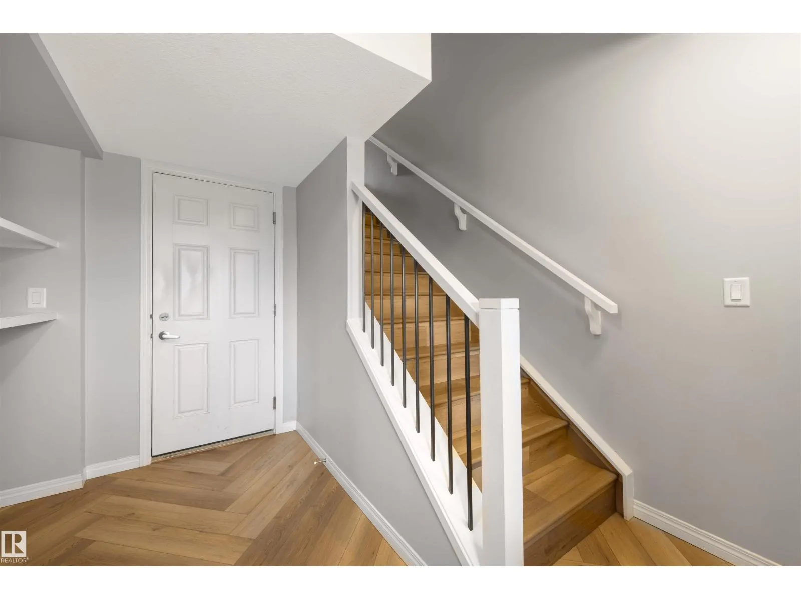 #95 2072 WONNACOTT WY SW