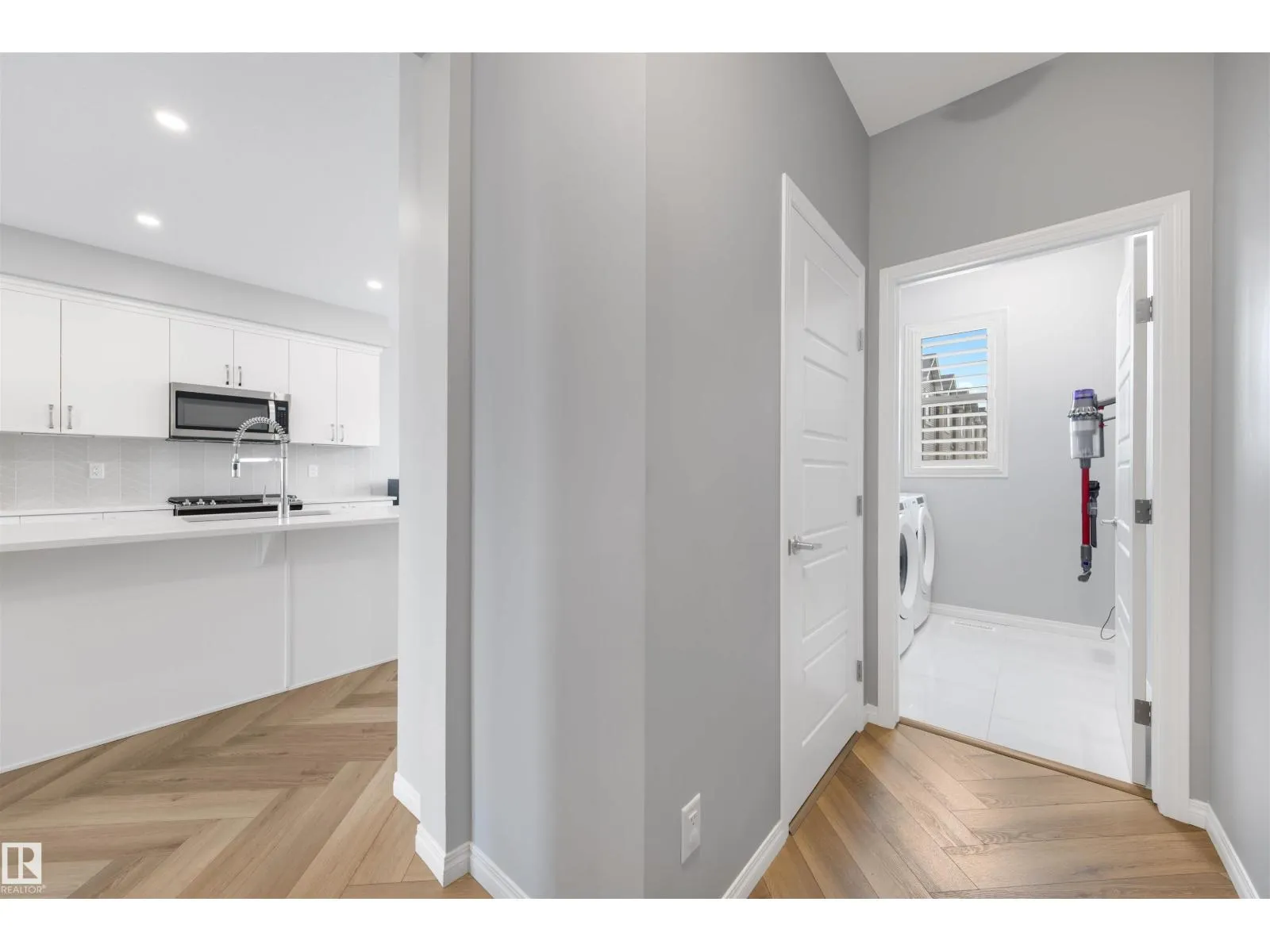 #95 2072 WONNACOTT WY SW
