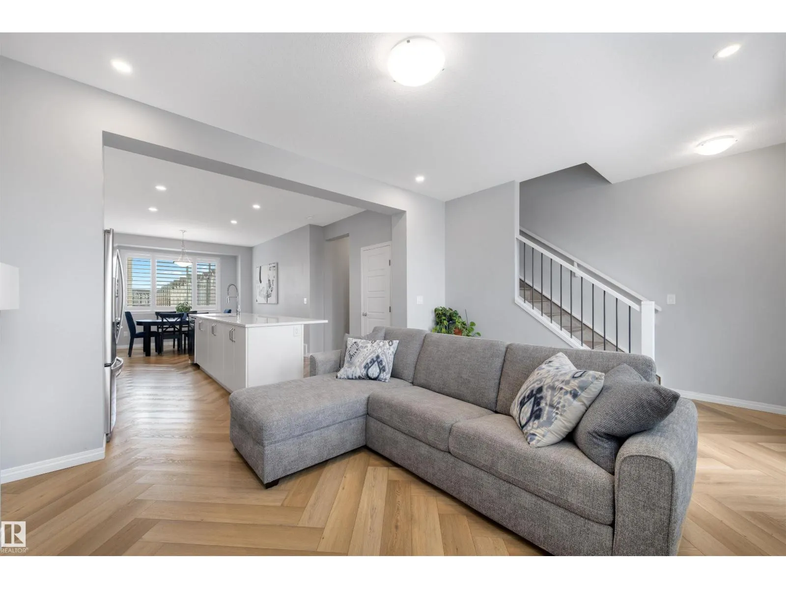 #95 2072 WONNACOTT WY SW