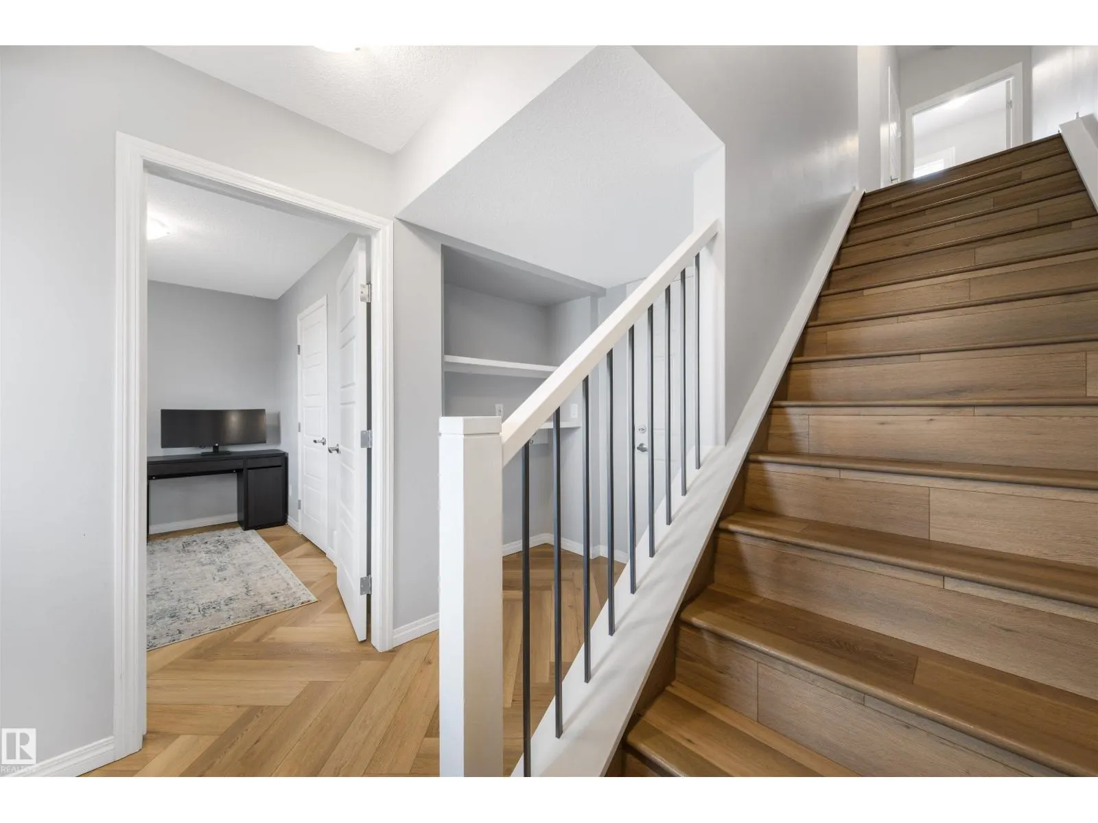 #95 2072 WONNACOTT WY SW