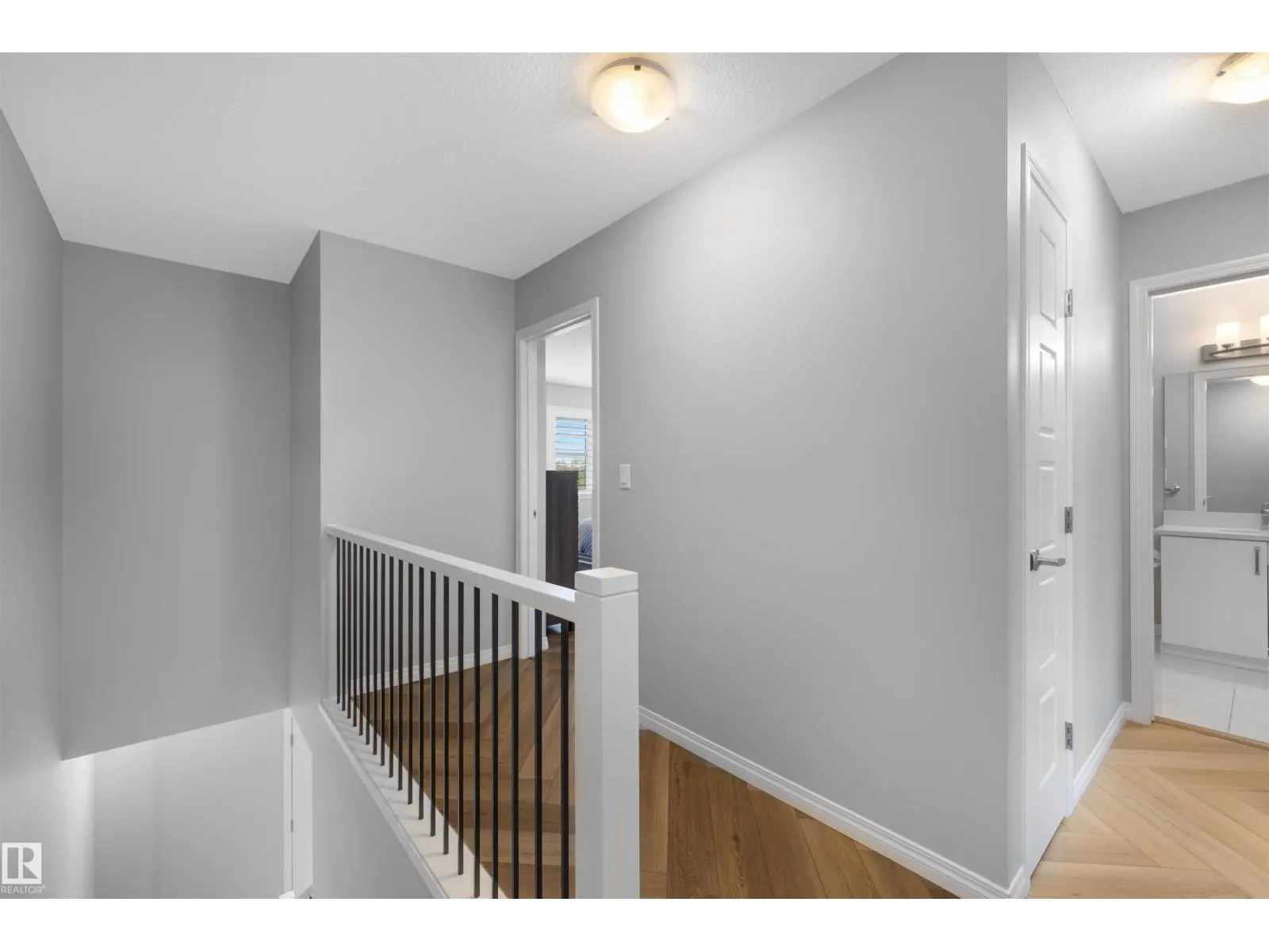 #95 2072 WONNACOTT WY SW