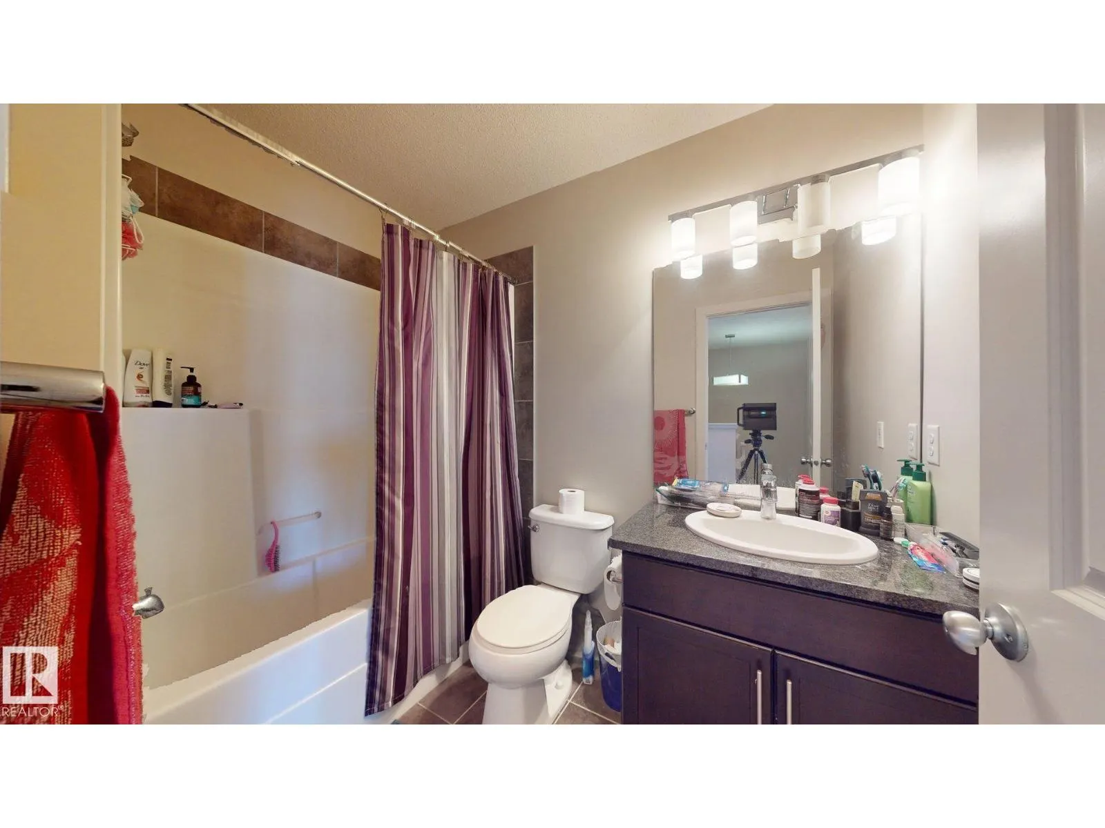 2917 16 A AV NW