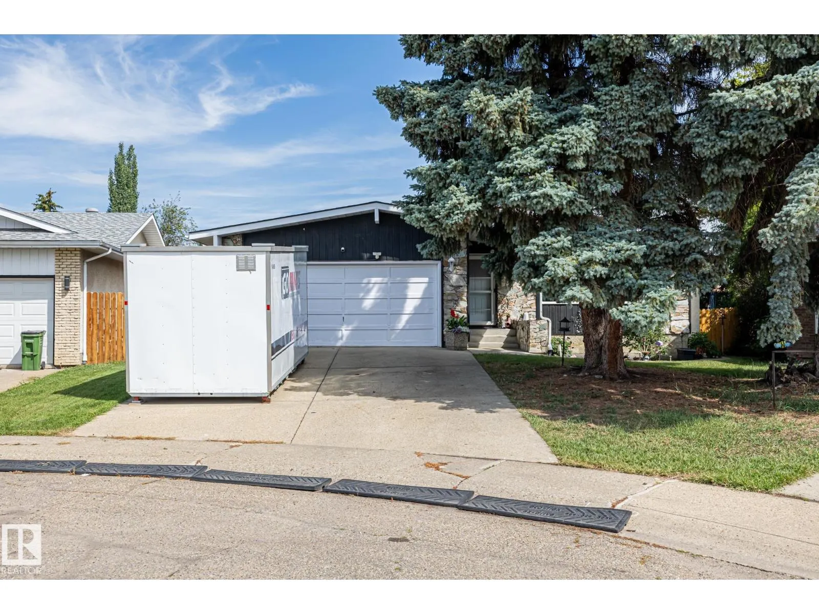 12250 143 AV NW