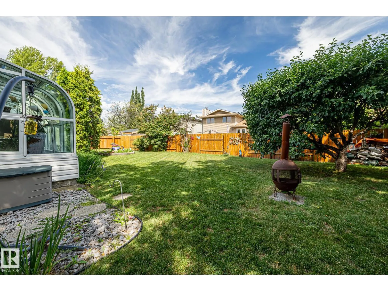 12250 143 AV NW