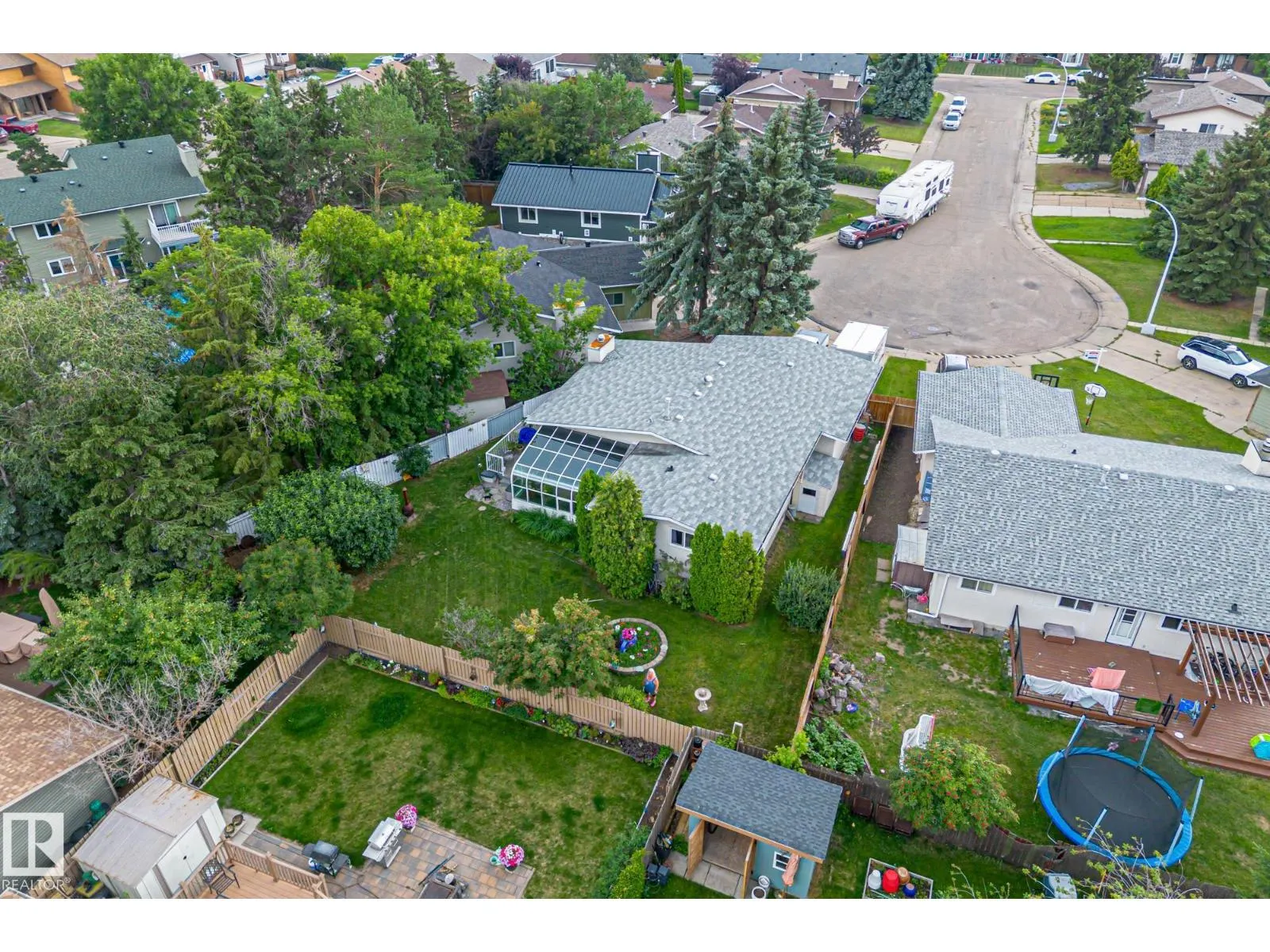 12250 143 AV NW