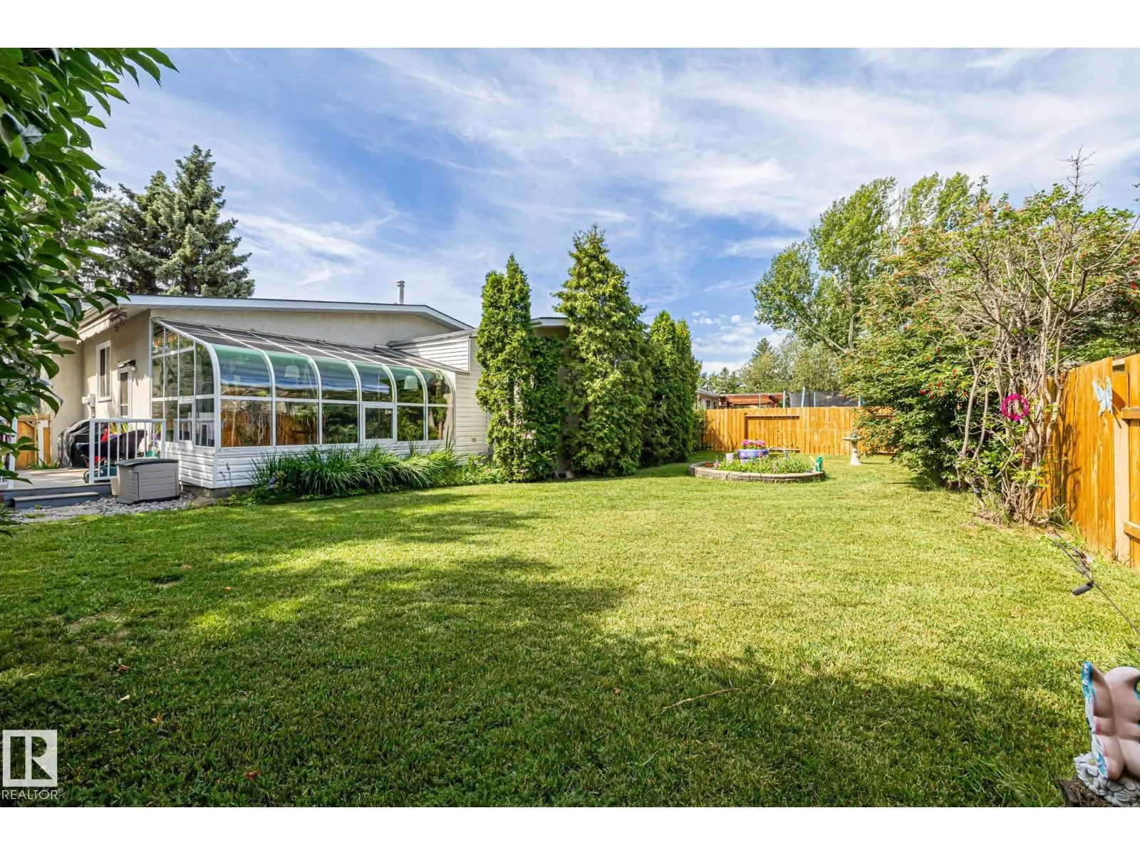 12250 143 AV NW