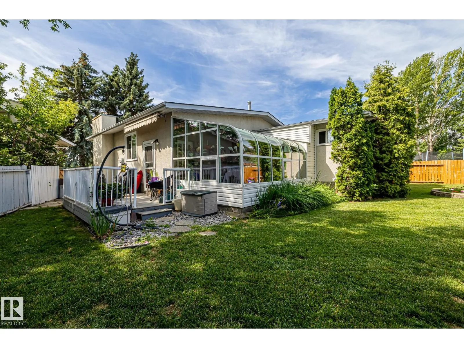 12250 143 AV NW
