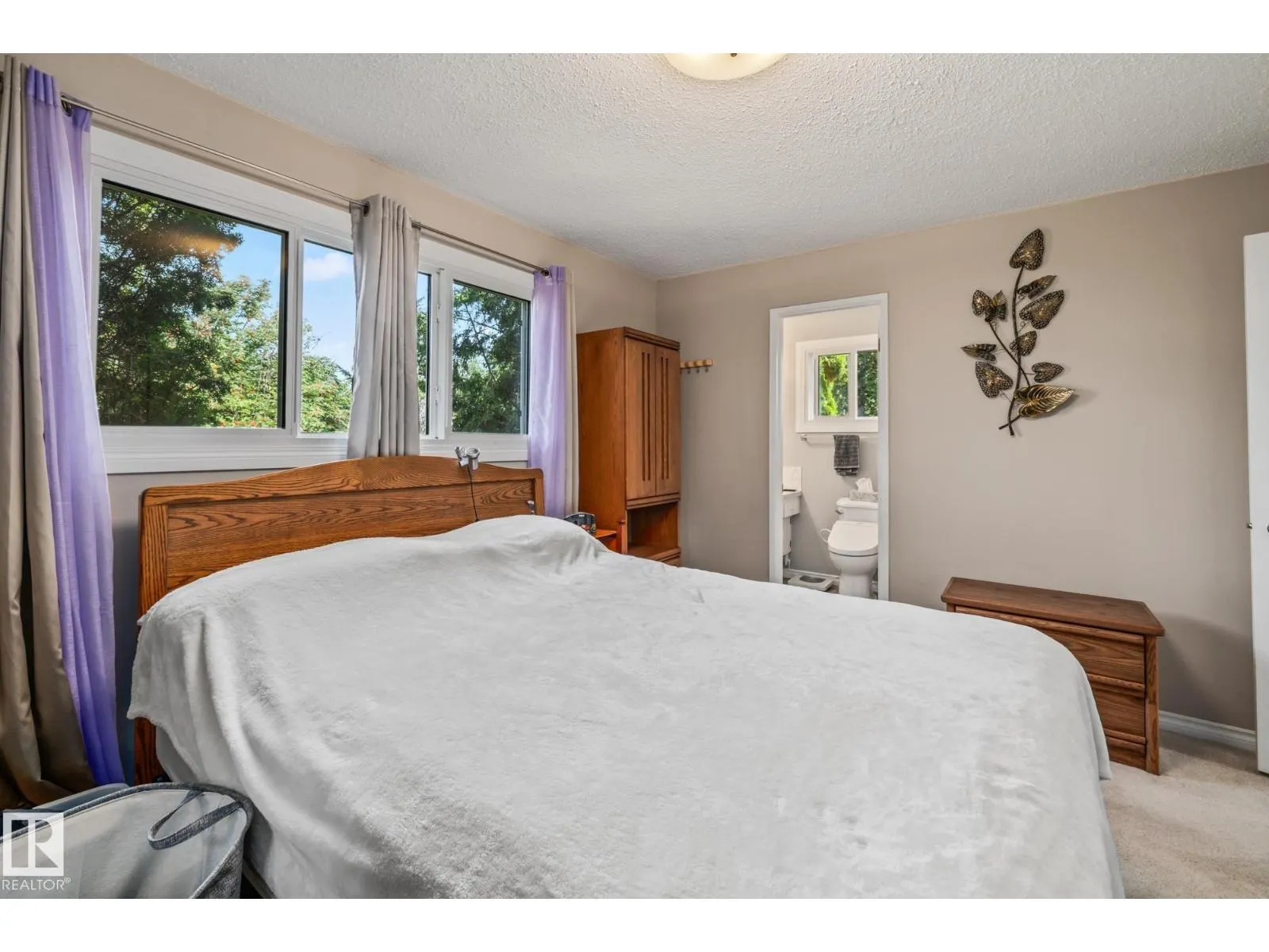 12250 143 AV NW