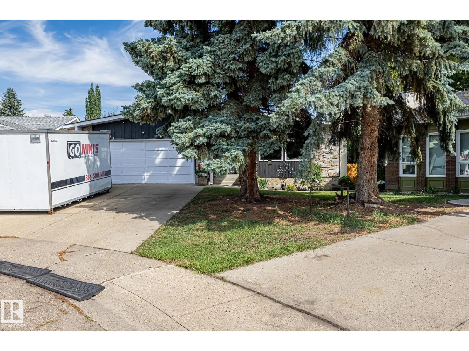 12250 143 AV NW
