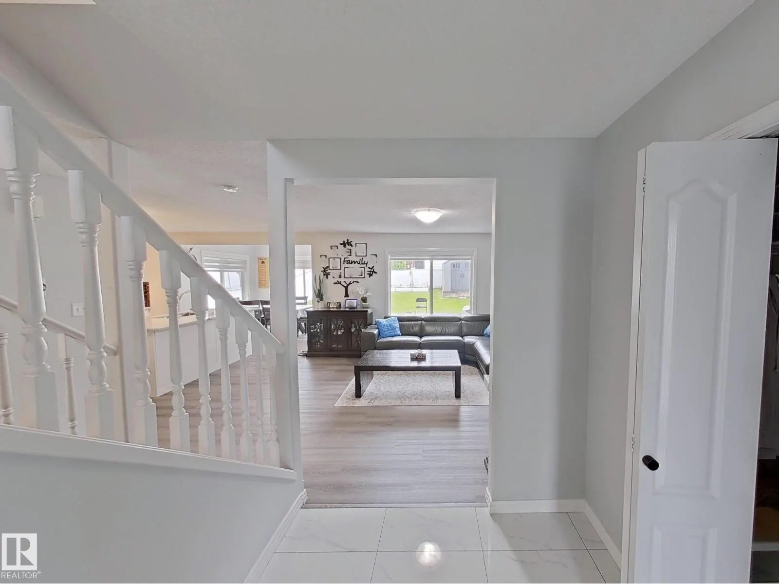 315 WILD ROSE WY NW