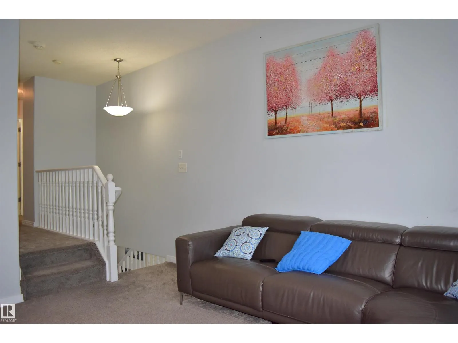 315 WILD ROSE WY NW