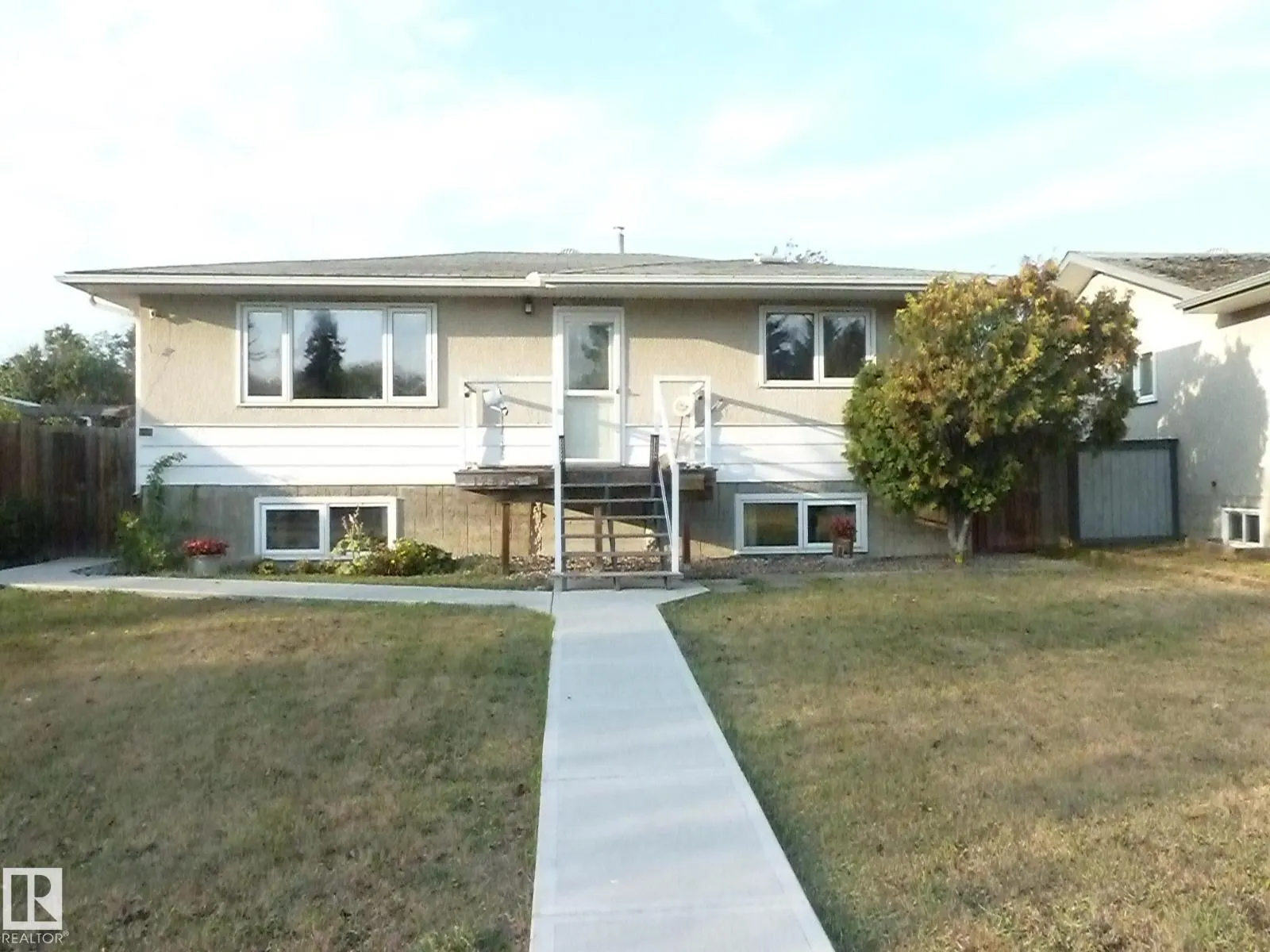 12836 107 ST NW