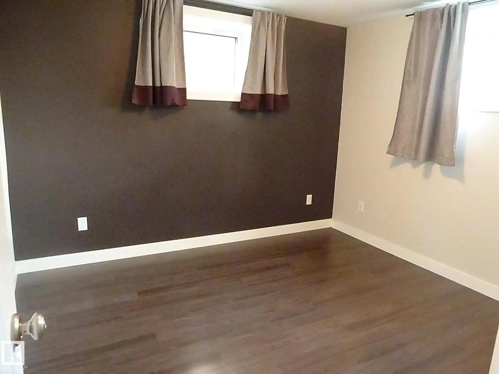 12836 107 ST NW