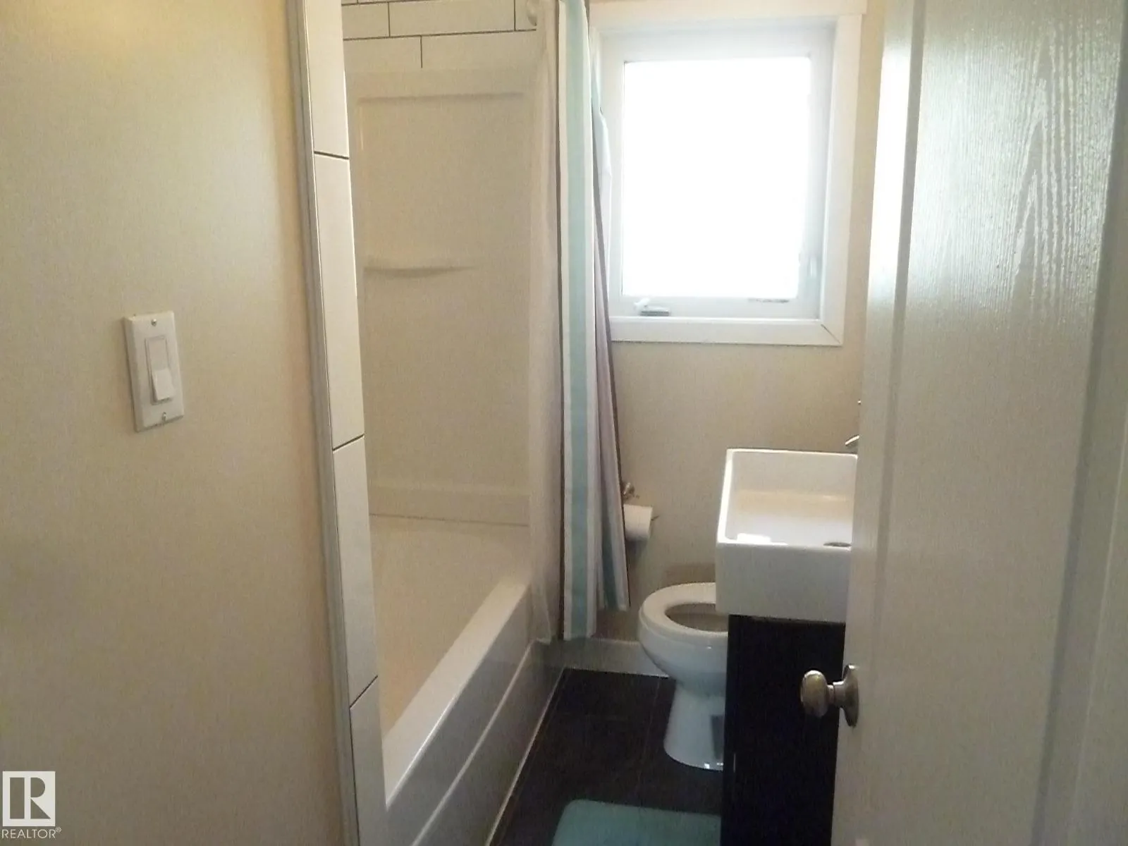 12836 107 ST NW
