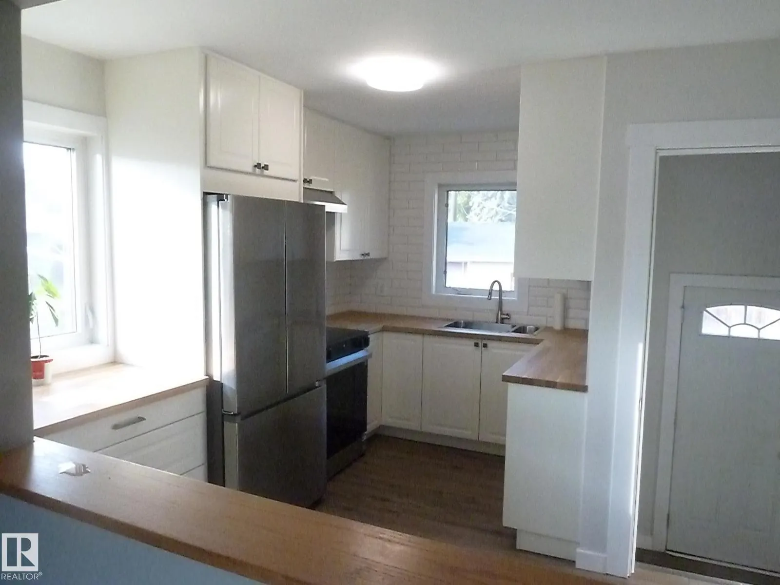 12836 107 ST NW