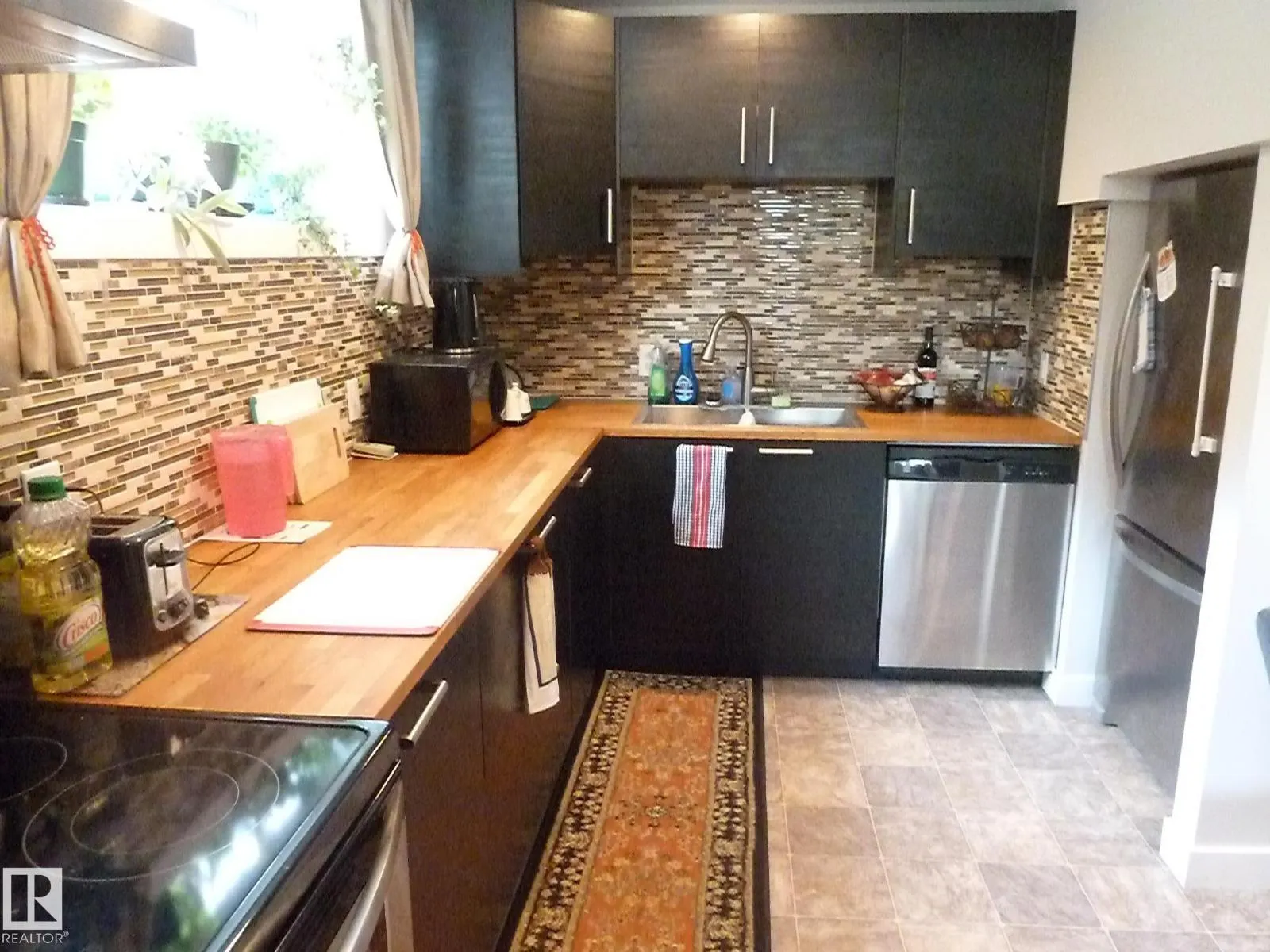 12836 107 ST NW