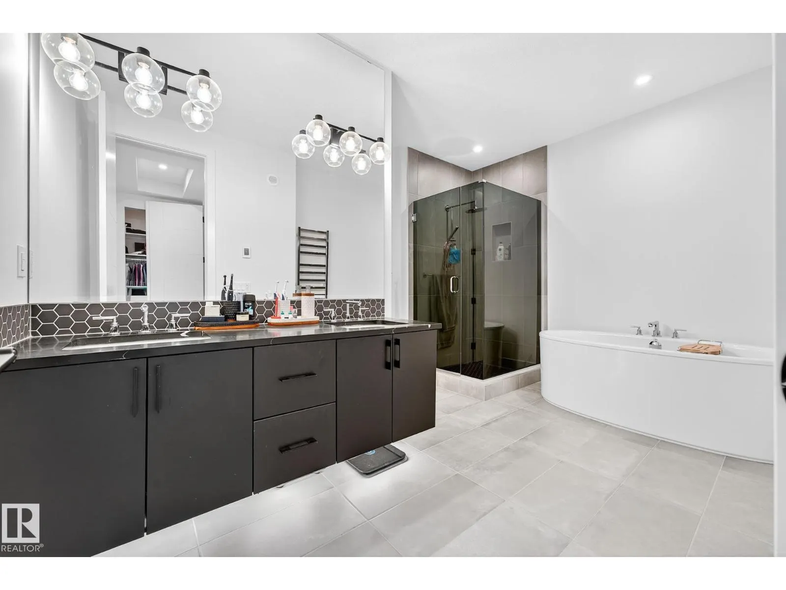 520 MERLIN LANDING LD NW