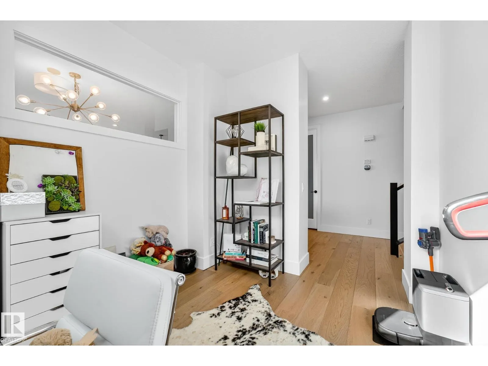 520 MERLIN LANDING LD NW