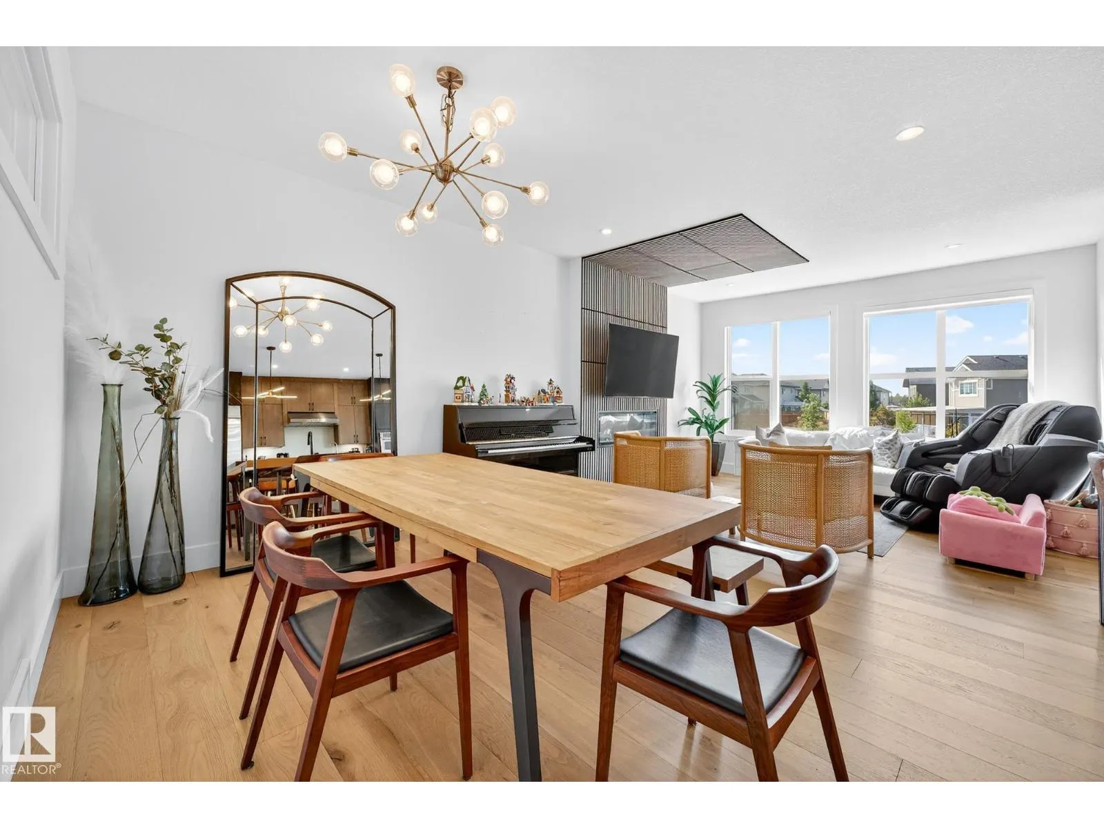 520 MERLIN LANDING LD NW