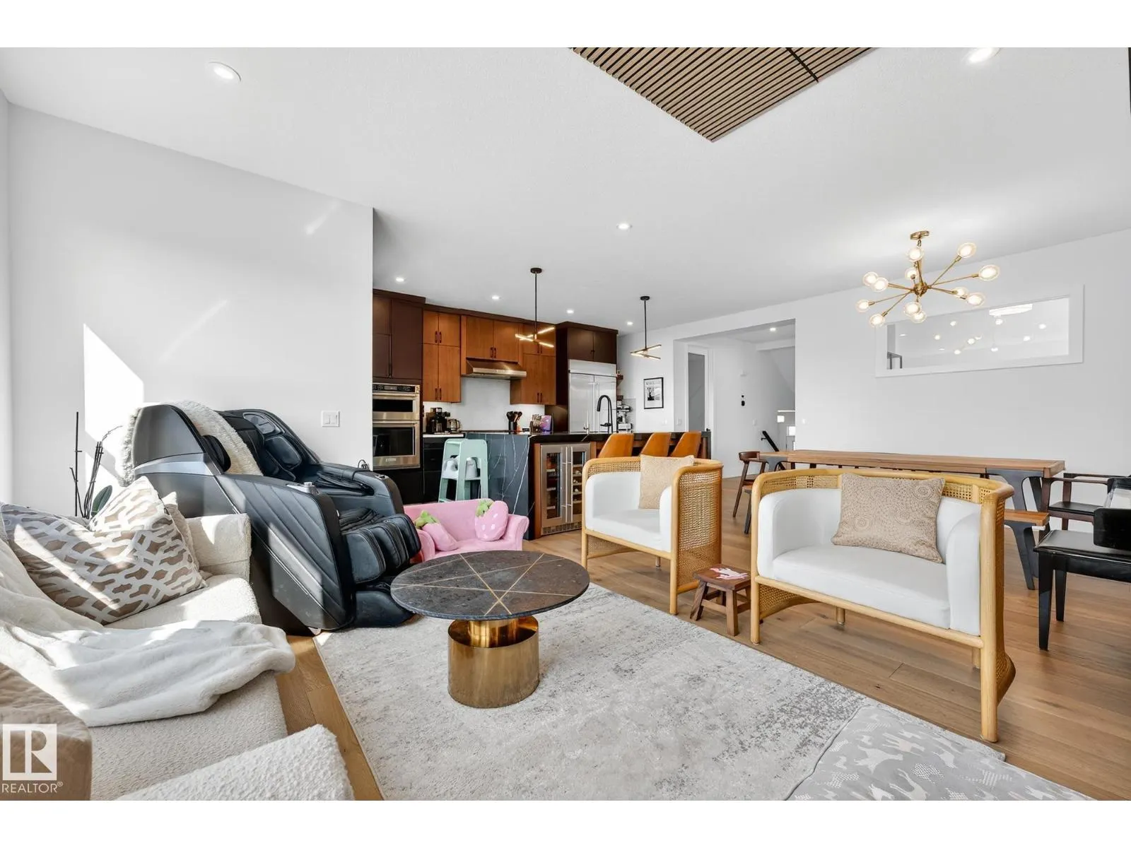 520 MERLIN LANDING LD NW