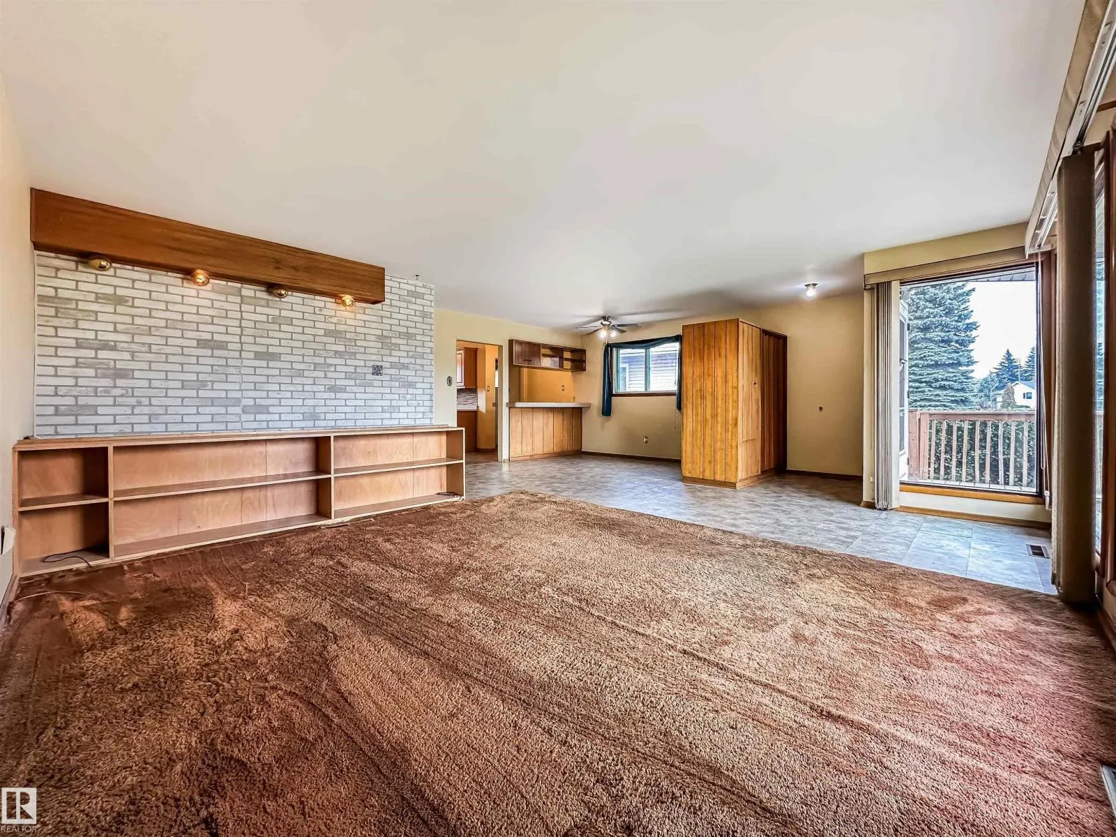 8126 150 ST NW