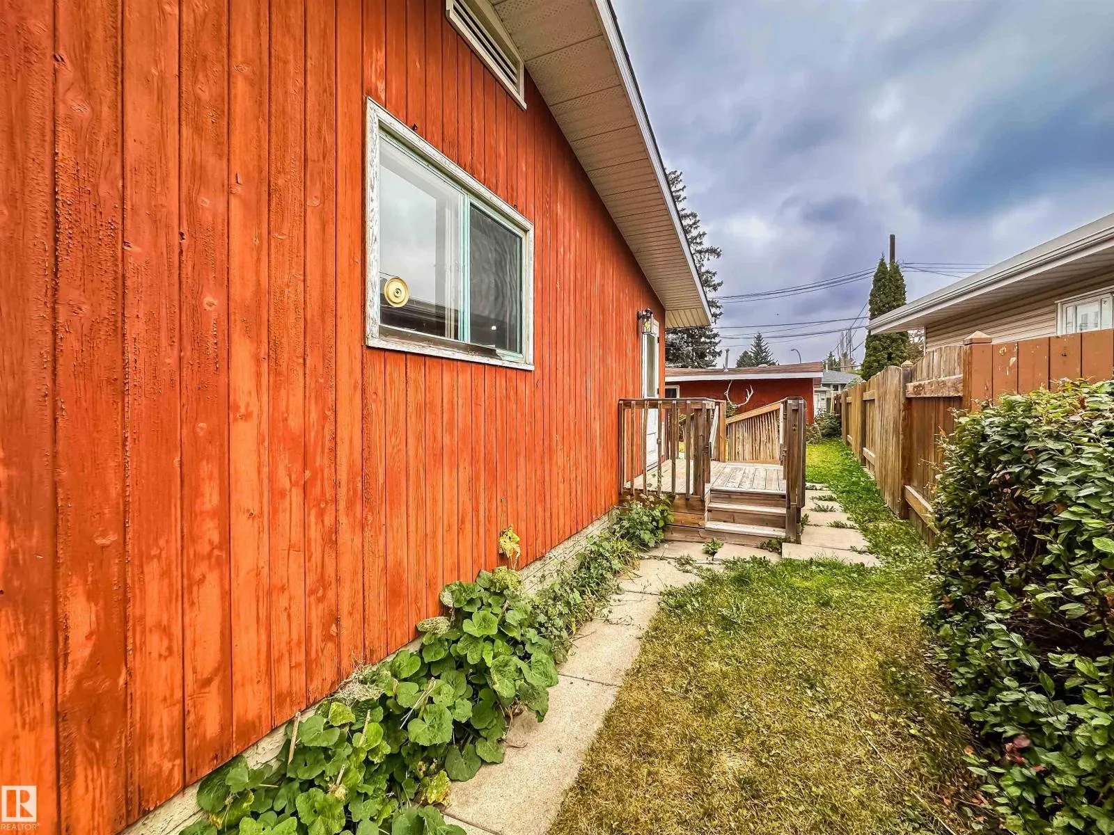 8126 150 ST NW