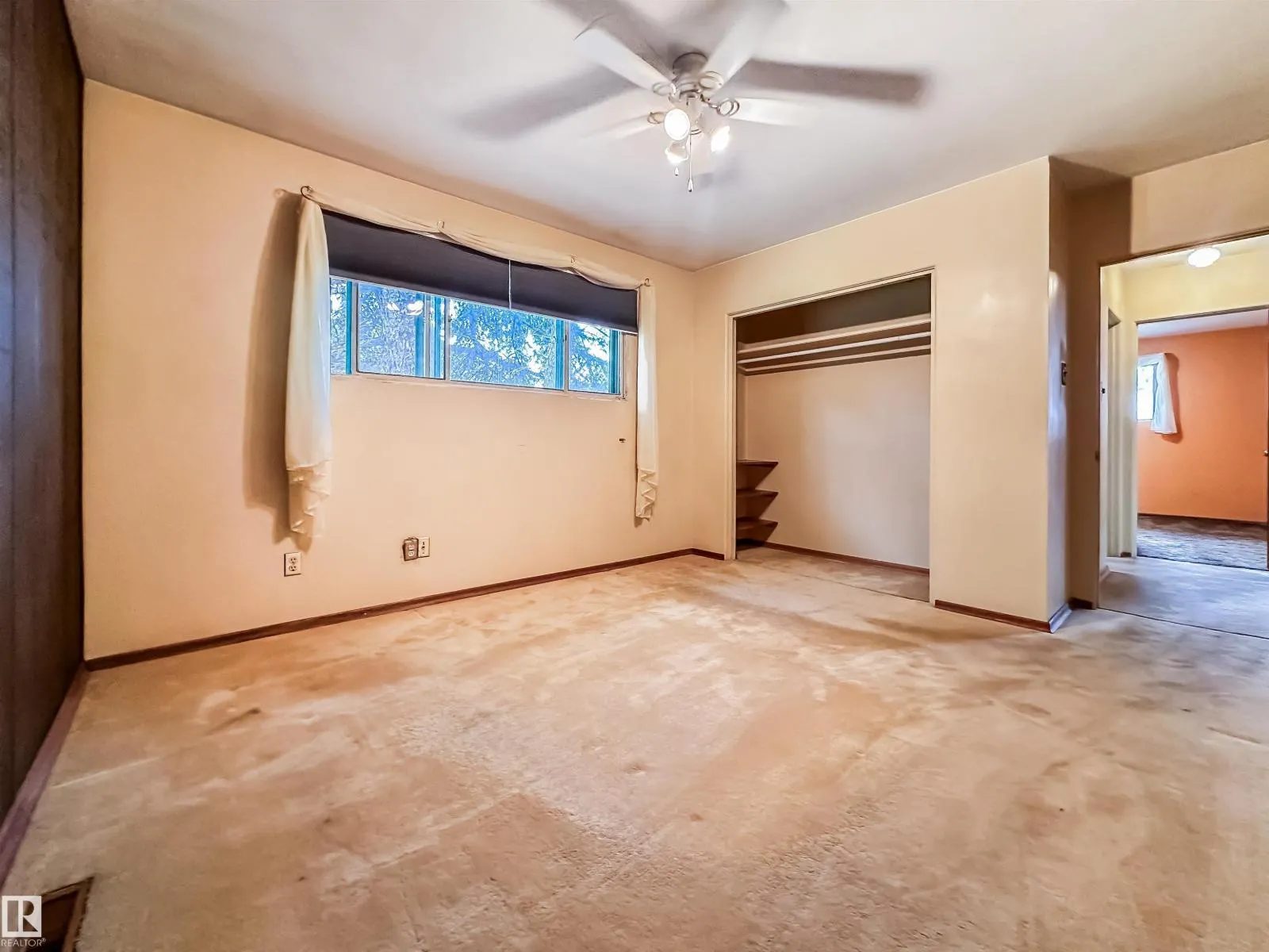 8126 150 ST NW