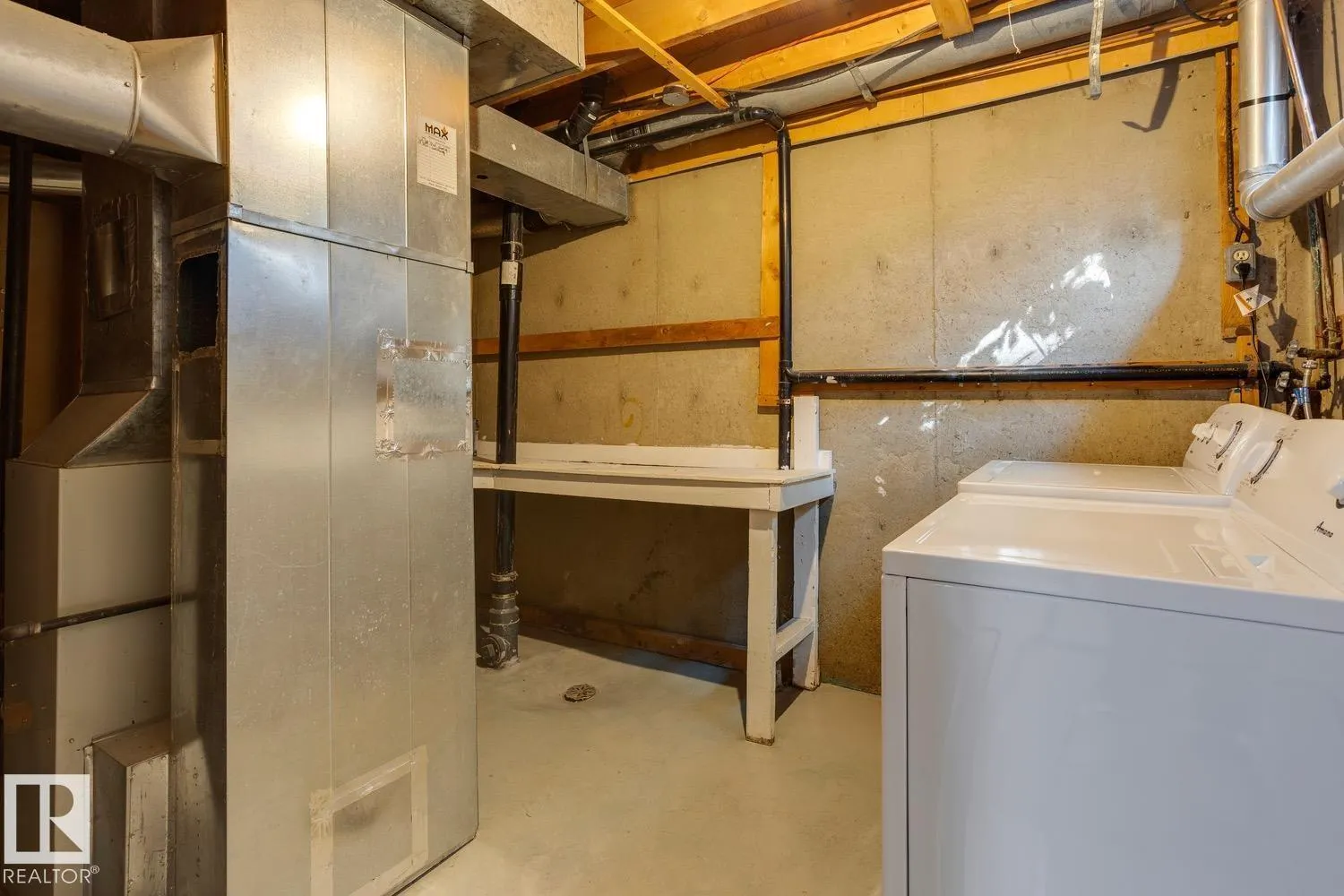 73 RIDGEWOOD TC