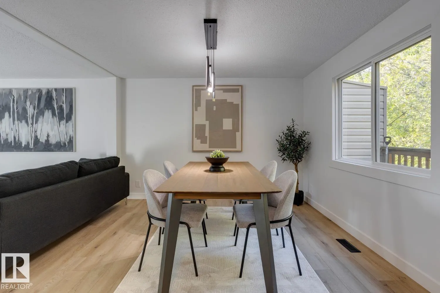73 RIDGEWOOD TC