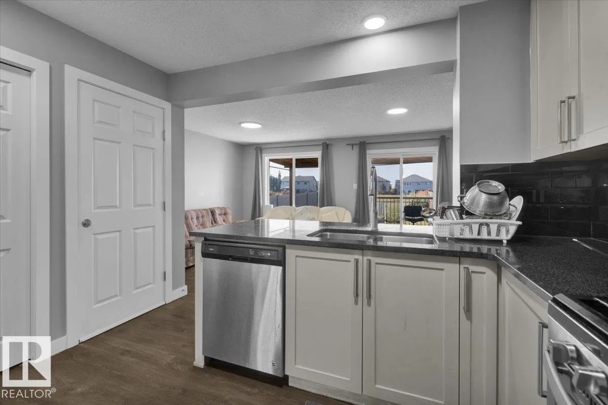 1730 27 ST NW