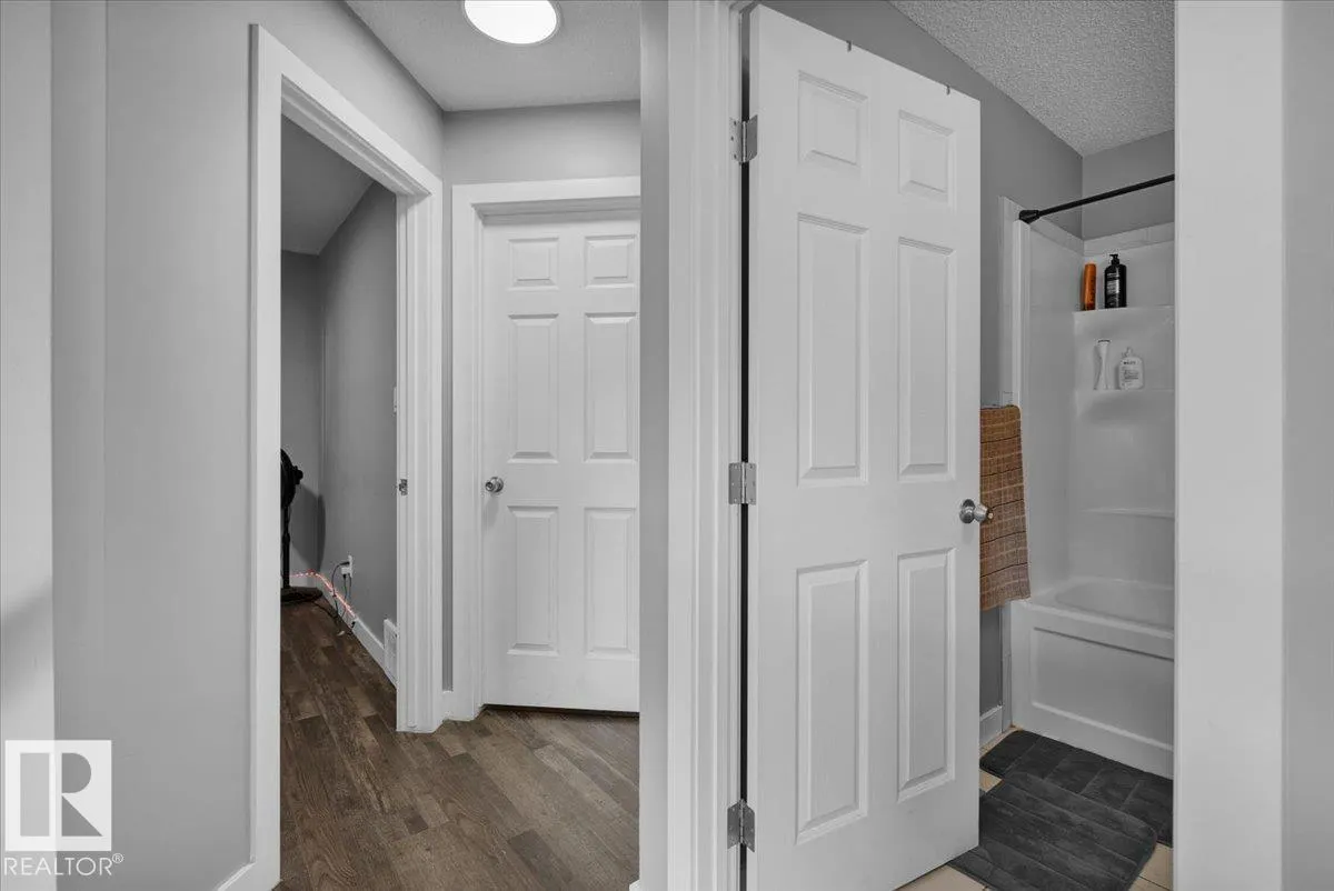 1730 27 ST NW