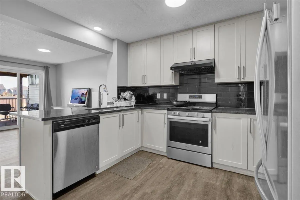 1730 27 ST NW