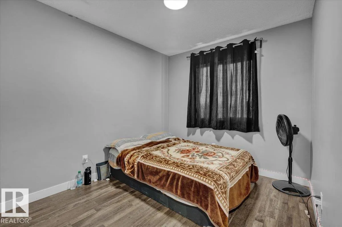 1730 27 ST NW