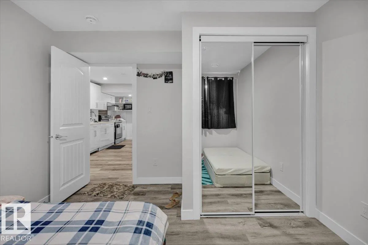 1730 27 ST NW