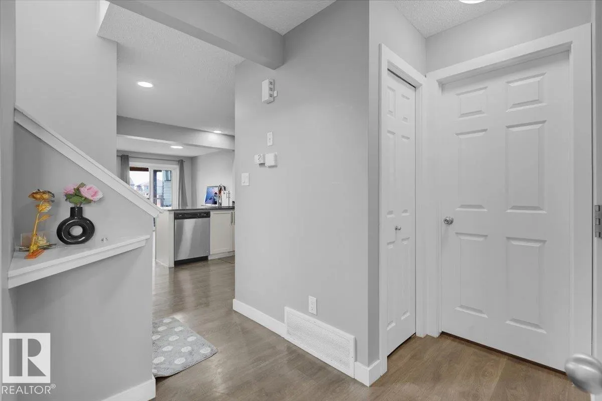 1730 27 ST NW