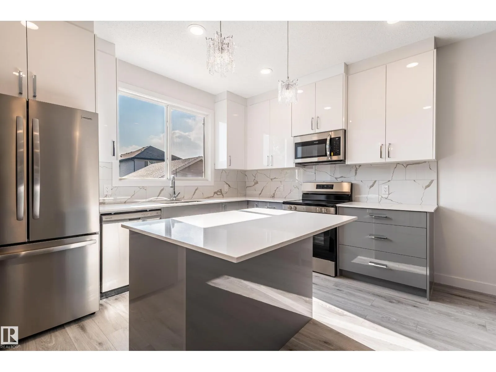 1065 MCCONACHIE BV NW