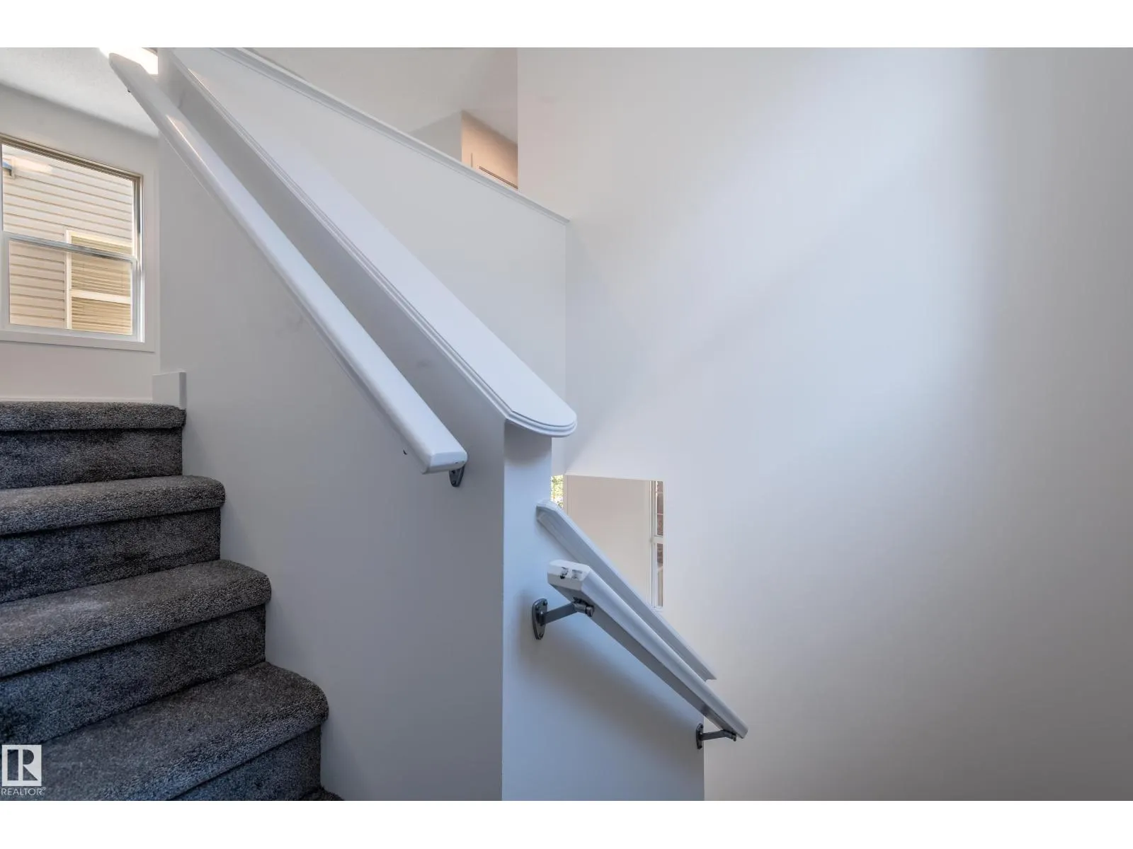 1065 MCCONACHIE BV NW