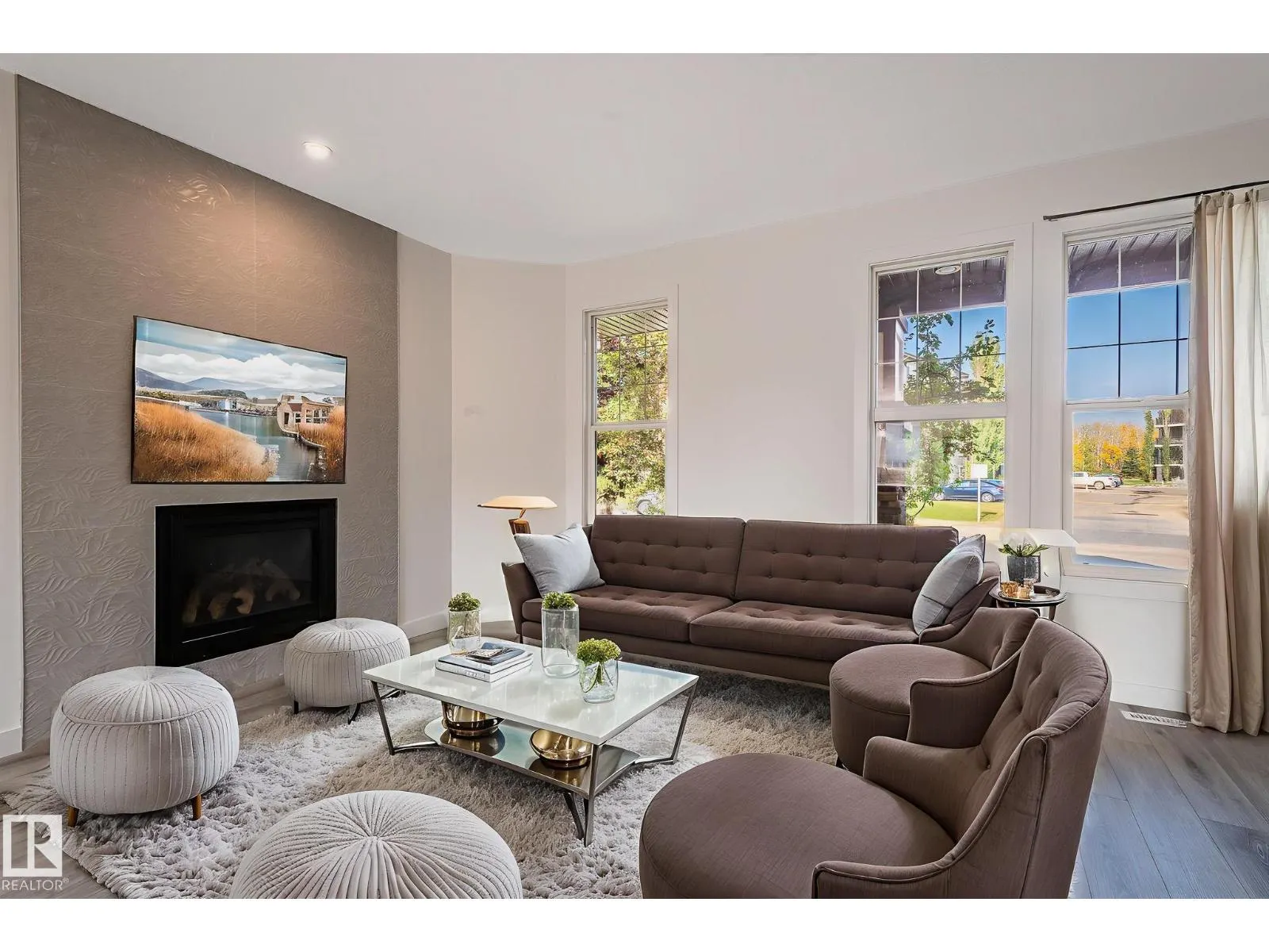 1065 MCCONACHIE BV NW
