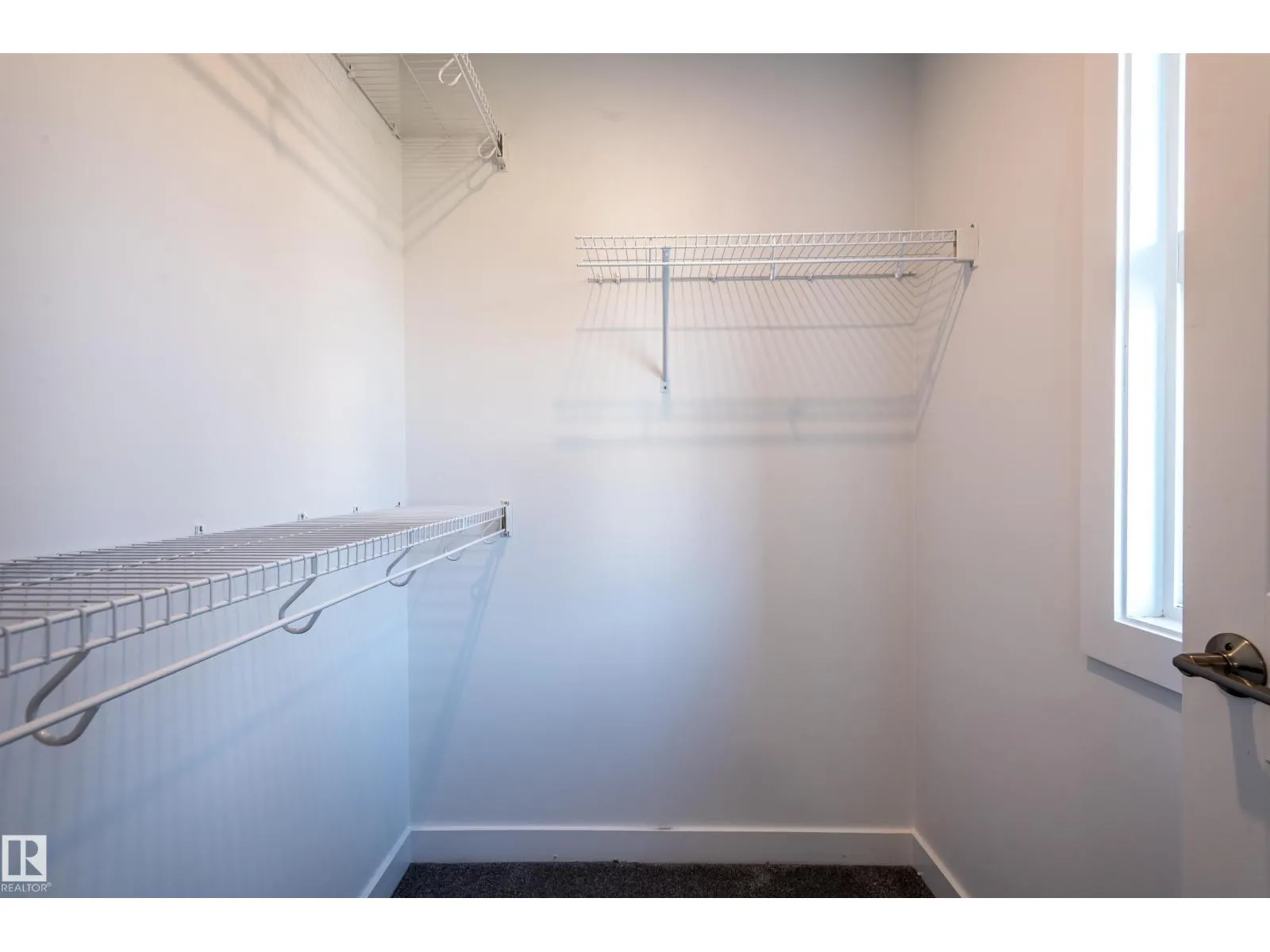 1065 MCCONACHIE BV NW