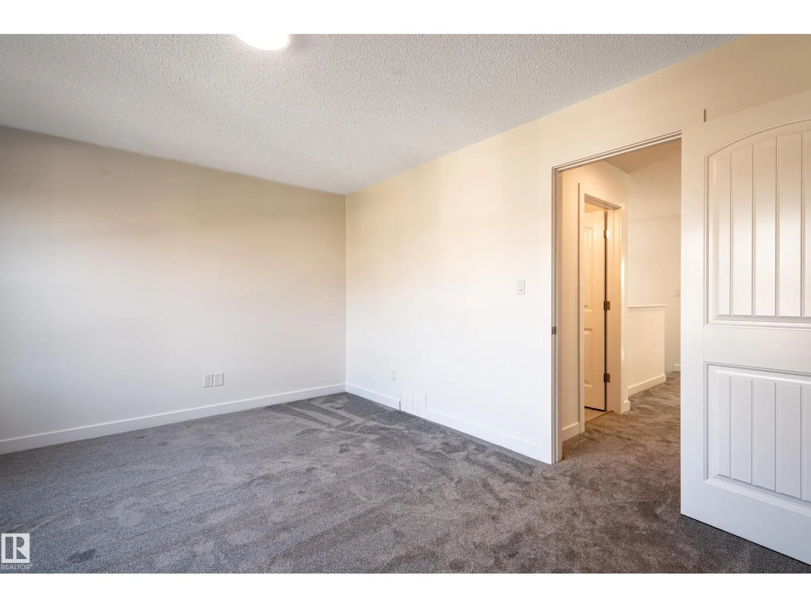 1065 MCCONACHIE BV NW