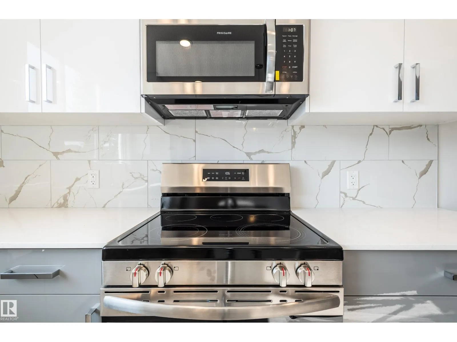 1065 MCCONACHIE BV NW