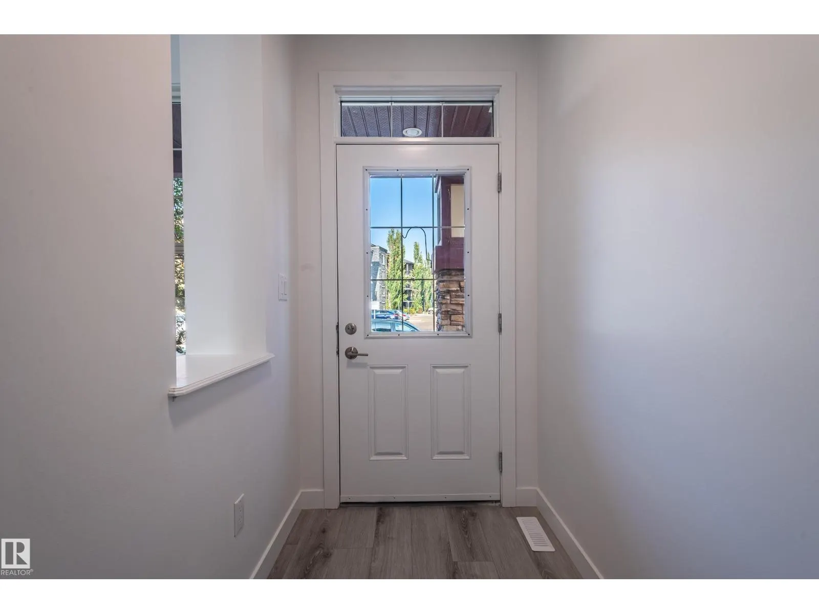 1065 MCCONACHIE BV NW