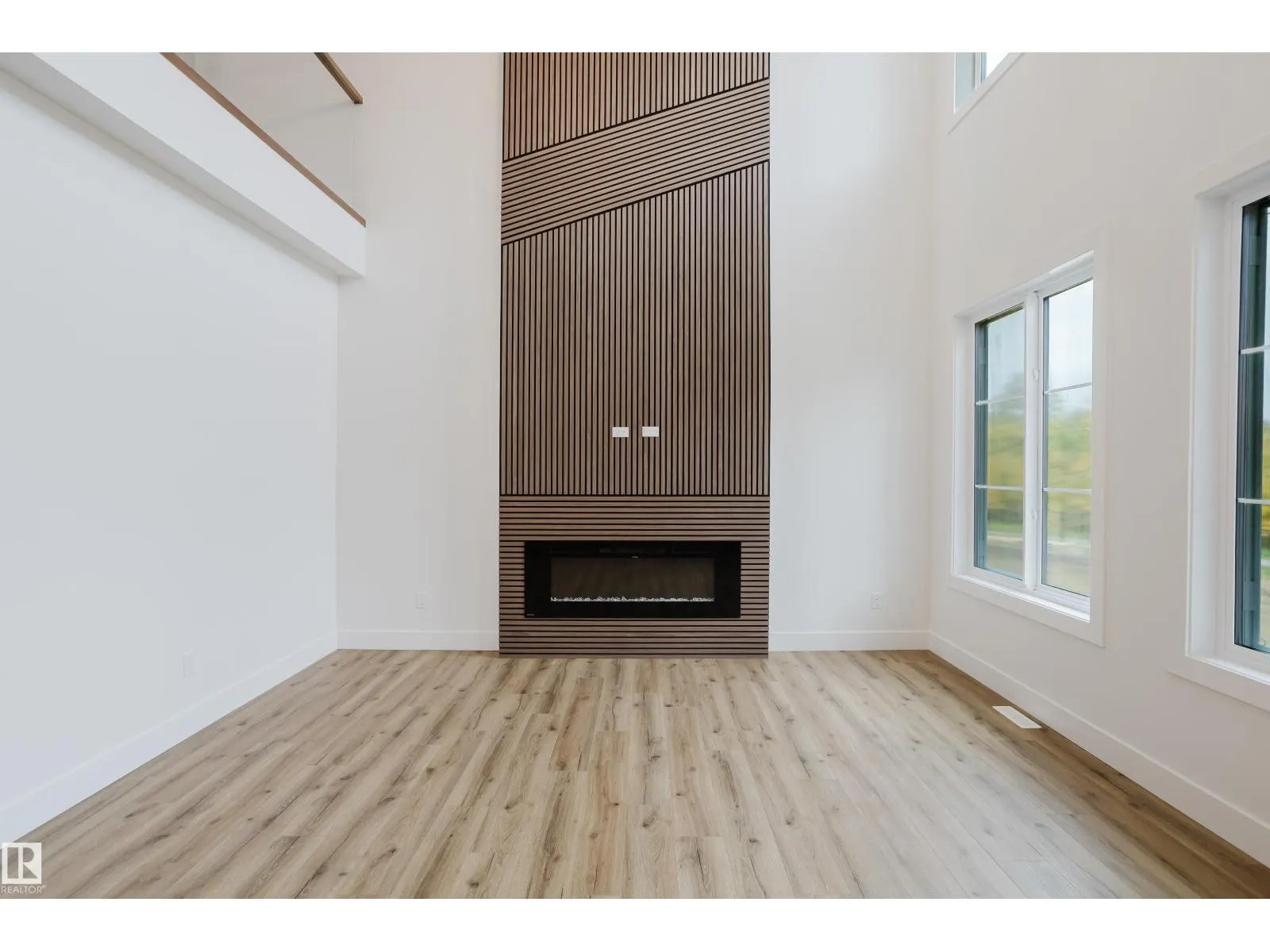 21112 26 AV NW