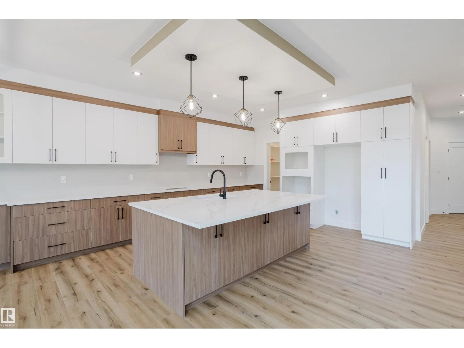 21112 26 AV NW