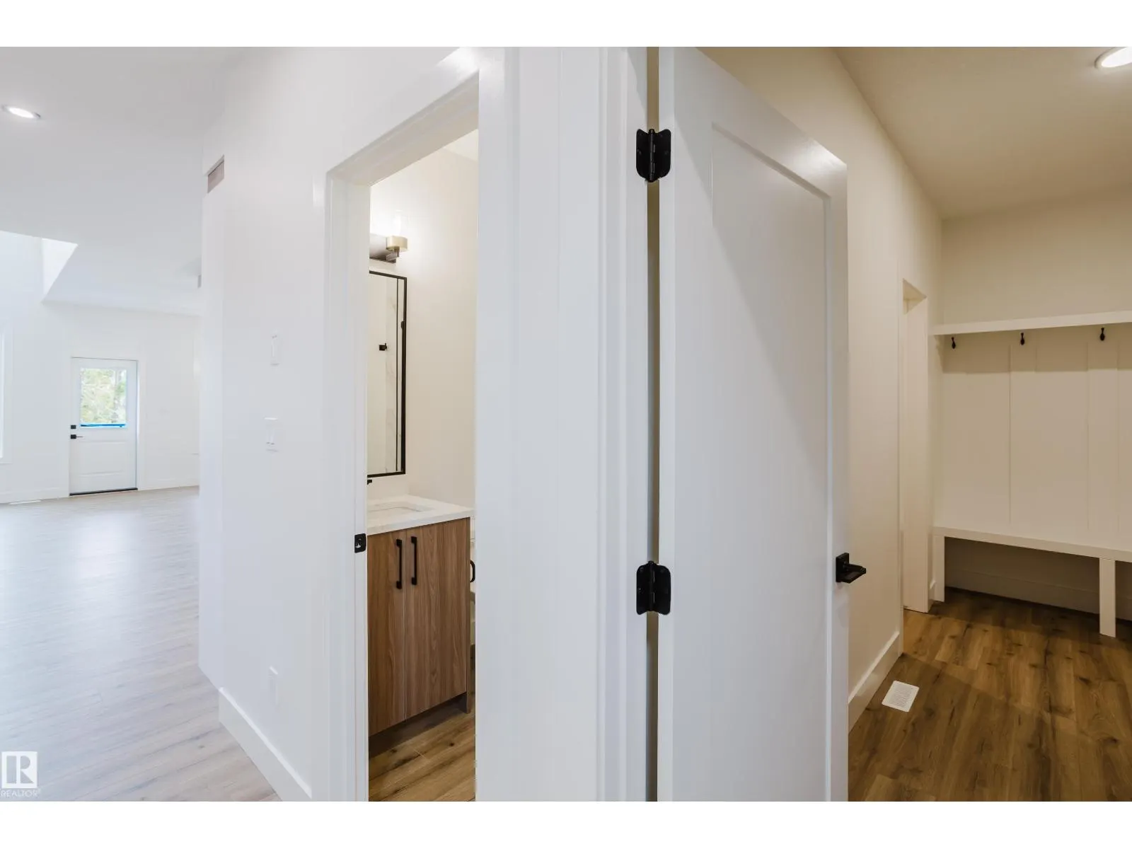 21112 26 AV NW