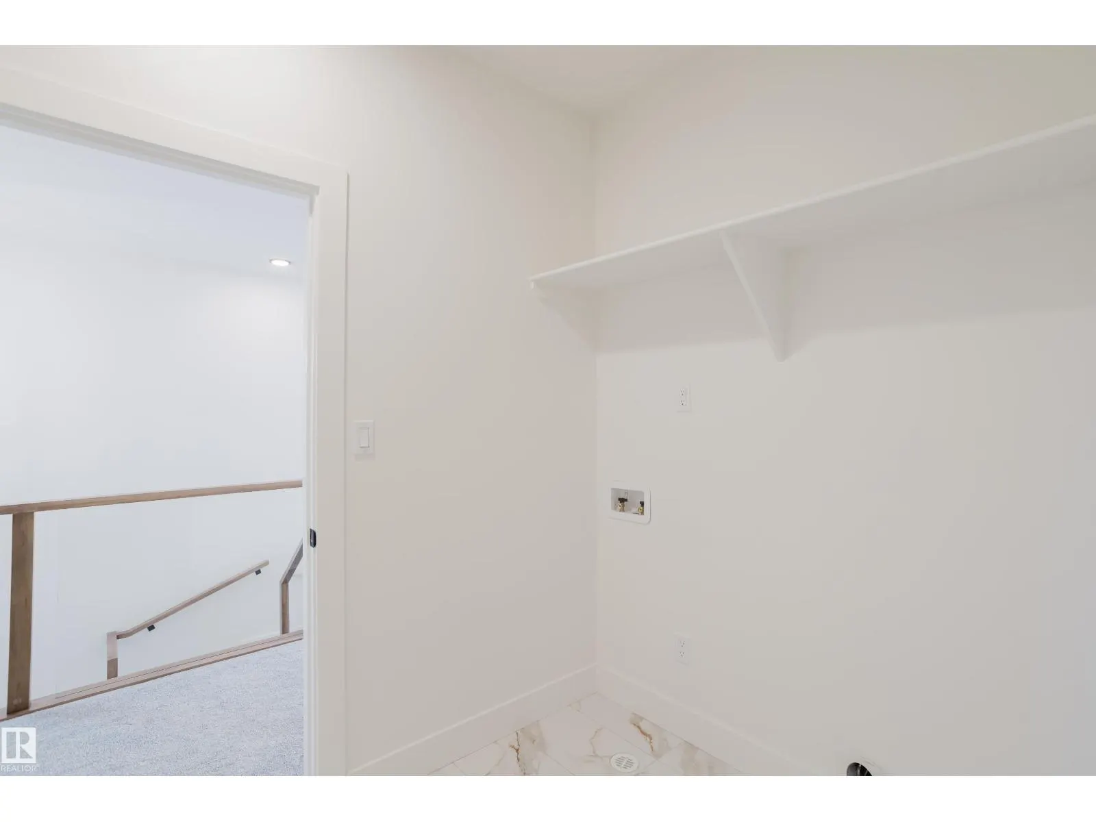 21112 26 AV NW