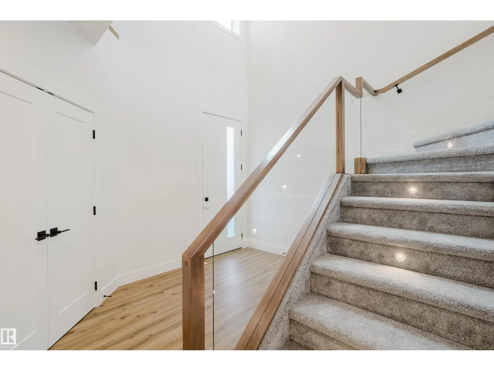 21112 26 AV NW