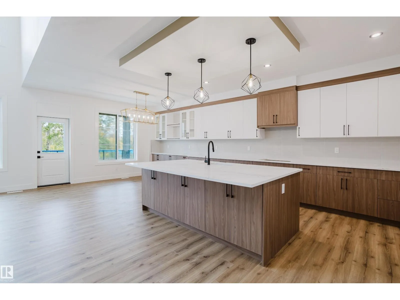 21112 26 AV NW