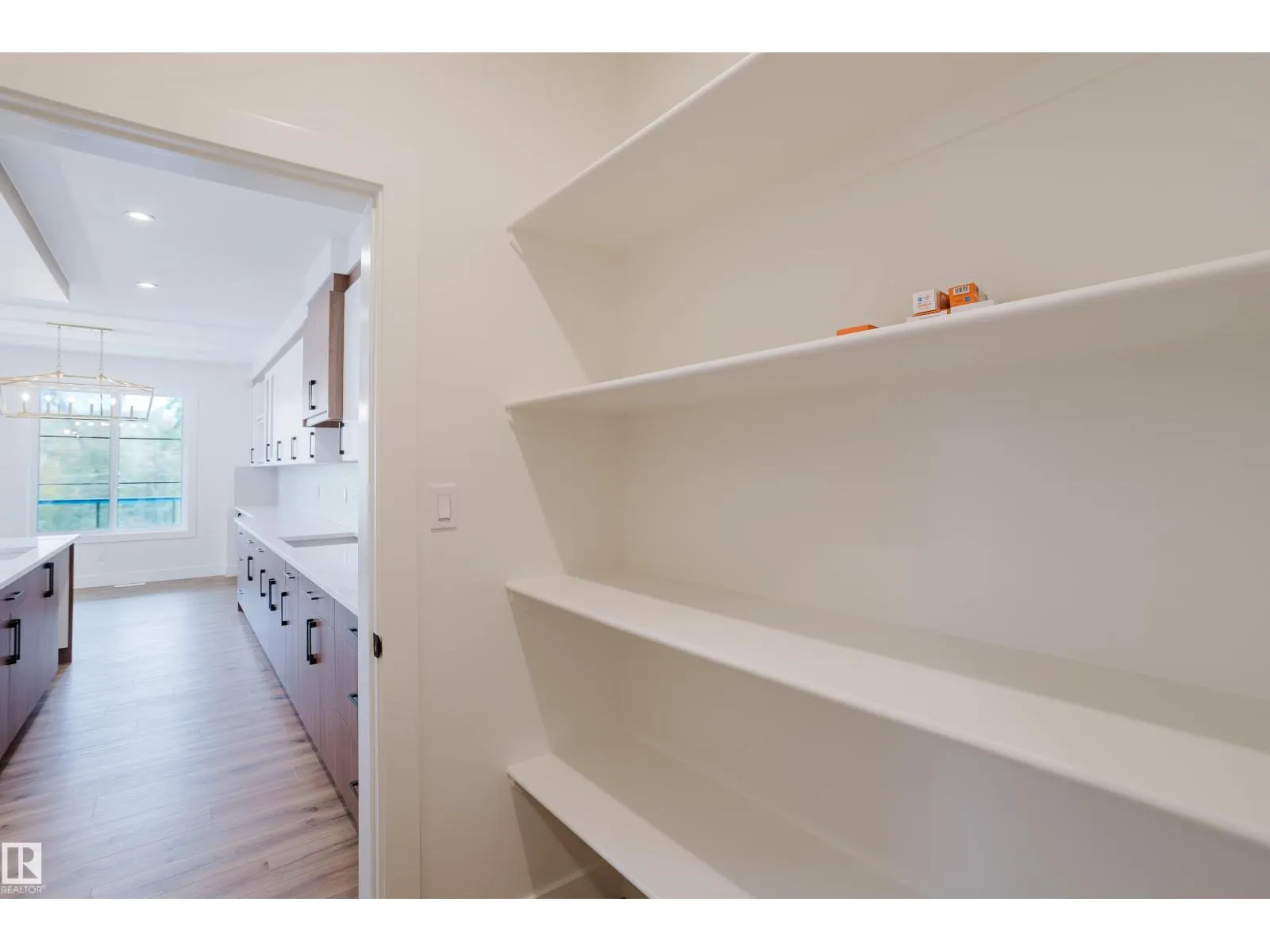 21112 26 AV NW
